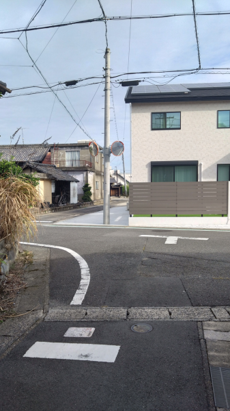 事故が起きるまでカーブミラーを再設置しない愛西市　設置編